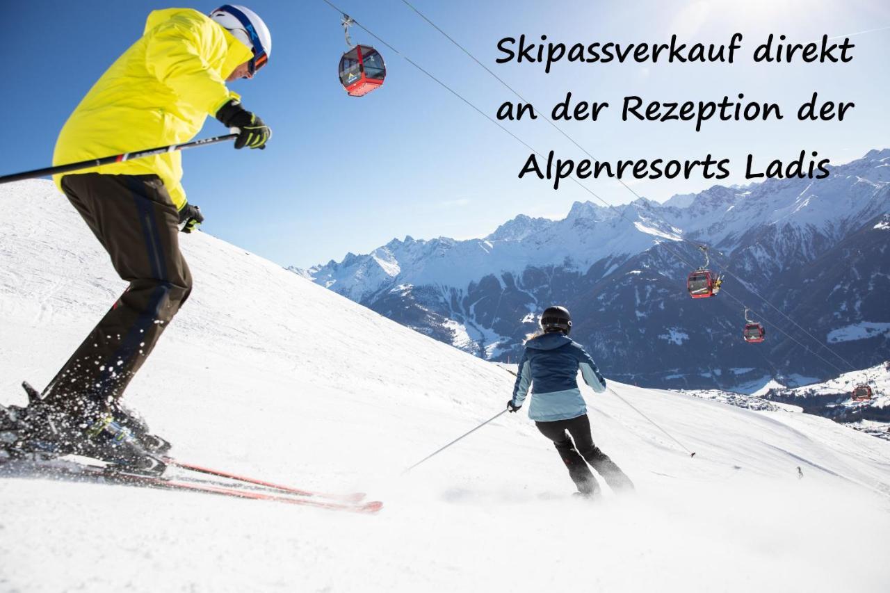 Laudegghof Ladis Inklusive Sommer Bergbahnticket Exterior foto